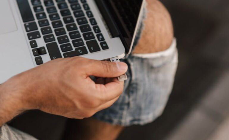 usb-disk-yazmaya-karsi-korumali-hatasi-ve-cozumu